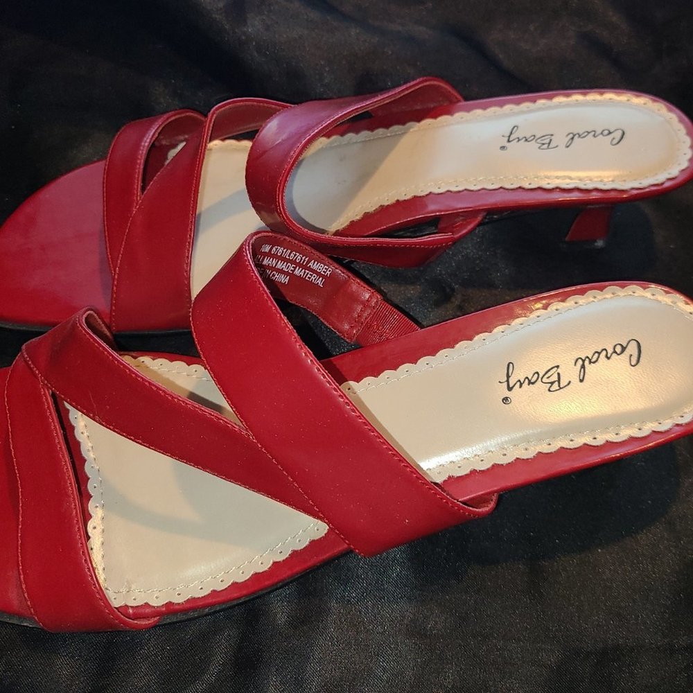 Coral Bay 6761 Amber Red Women's 10M